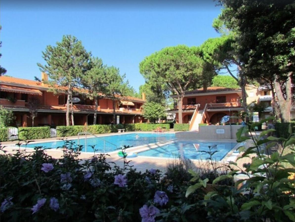 Appartamento Bright Flat In A Poolside - Beahost *